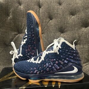 Nike Lebron XVII DT college navy white ~ gane royal